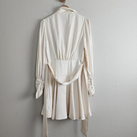 NEW Alexia Admor Phoebe Cream Satin Wrap Style Long Sleeve Dress - Picture 12 of 15